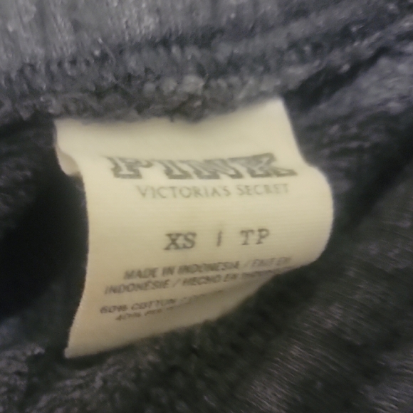 PINK Victoria's Secret Charcoal Leggings - Picture 4 of 4
